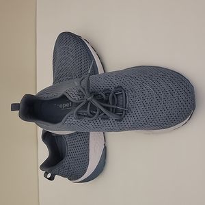 Propet Silhouette Size 12W(D) Gray and White